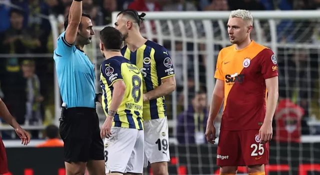 Fenerbahçe-Galatasaray derbisini 'Tarihin en kötü hakemi' yönetecek!