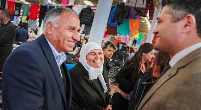 Kaliteli Ürün ve Birçok Çeşit Aliağa Sosyete Pazarı'nda