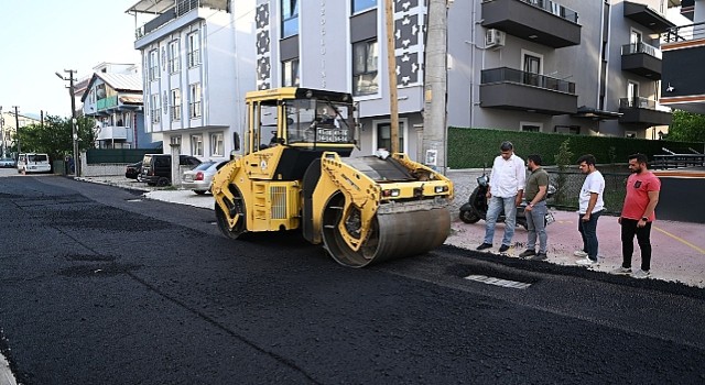  Kartepe'de tüm sokaklar asfaltlanıyor 