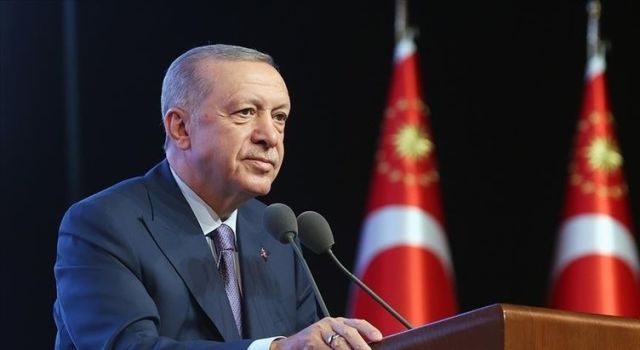 Başkan Erdoğan duyurdu! Okullar 1 gün tatil edildi