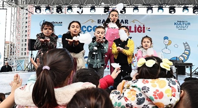 ”Bağcılar'da karnaval tadında Çocuk Şenliği”