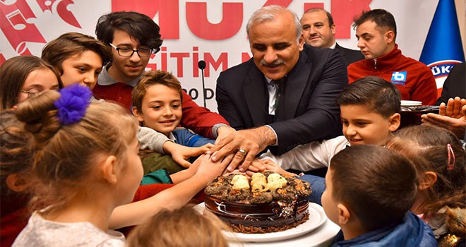 Trabzon'da müzik akademisi ilgi görüyor