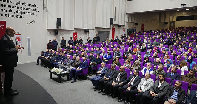 Abdurrahman Dilipak Trabzon'da konuştu