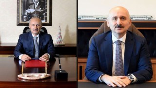 Ulaştırma Bakanı Mehmet Cahit Turhan görevden alındı