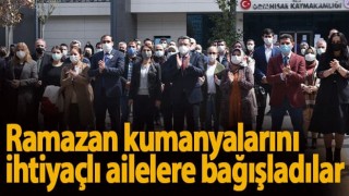 Ramazan kumanyalarını ihtiyaçlı ailelere bağışladılar