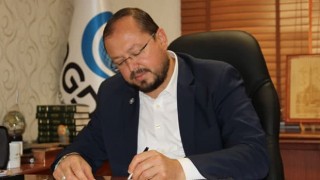 Salih Turhan, 2 buçuk milyon gencimizin hayallerine sahip çıkma vaktidir