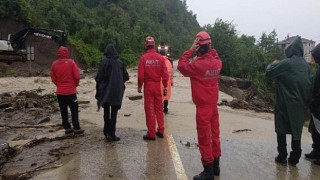 AKUT Karadeniz Seller Basın Açıklaması: AKUT, geri dönen Karadeniz sel felaketinde 79 insanı kurtardı