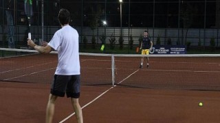 Tenis Turnuvası Start Aldı