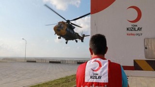 Ulaşılmayan Köylere Yardımlar Helikopterlerle Taşıyor