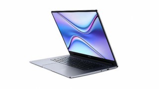 Uzun pil ömrüyle HONOR MagicBook X 15 öğrencilerin yanında