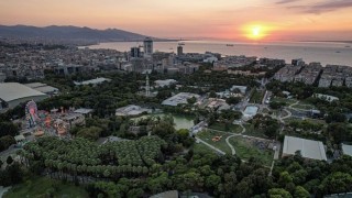 İzmir Büyükşehir Belediyesi Beton gidecek “botanik bahçesi” gelecek