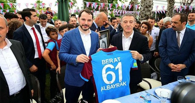 Albayrak, "Şampiyon Trabzon" Diyince Çıldırdılar