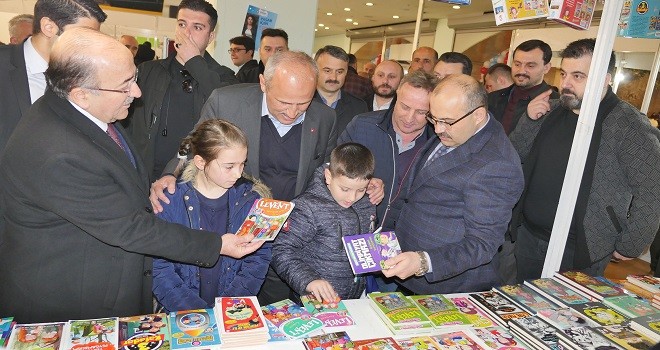 Trabzon'da kitap şöleni yaşanıyor