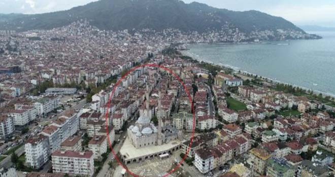 Karadeniz'in en yüksek minareli camisi