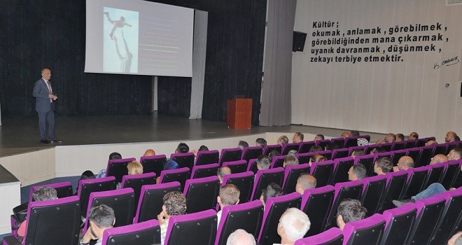 Büyükşehirden personele etik semineri