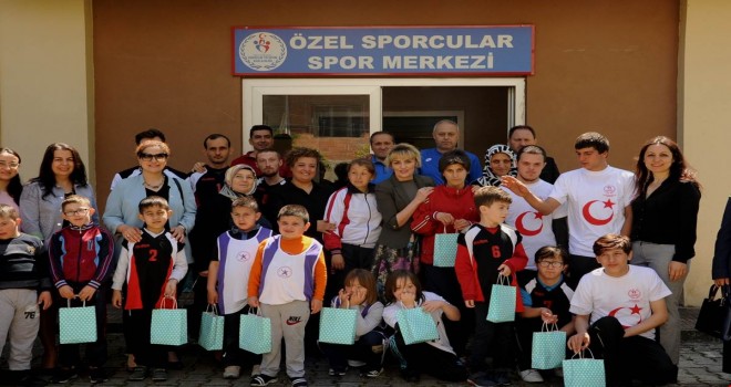 Sürmeneli ‘Sporda Bizde Varız’ Dedi