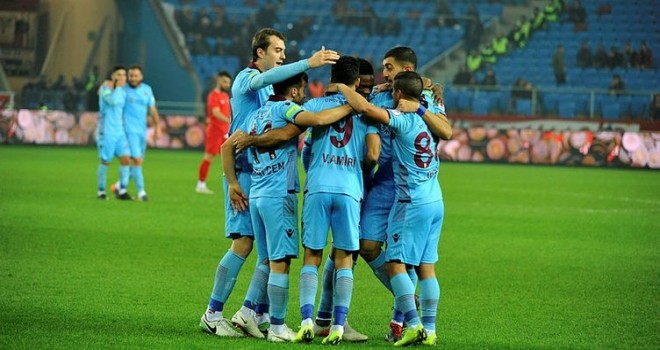 Trabzonspor'da eksikler can sıkıyor !
